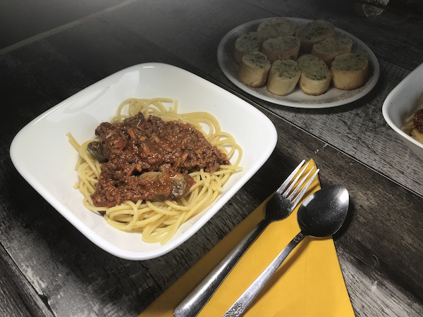 Spaghetti Sauce au Porc et Tomates 2